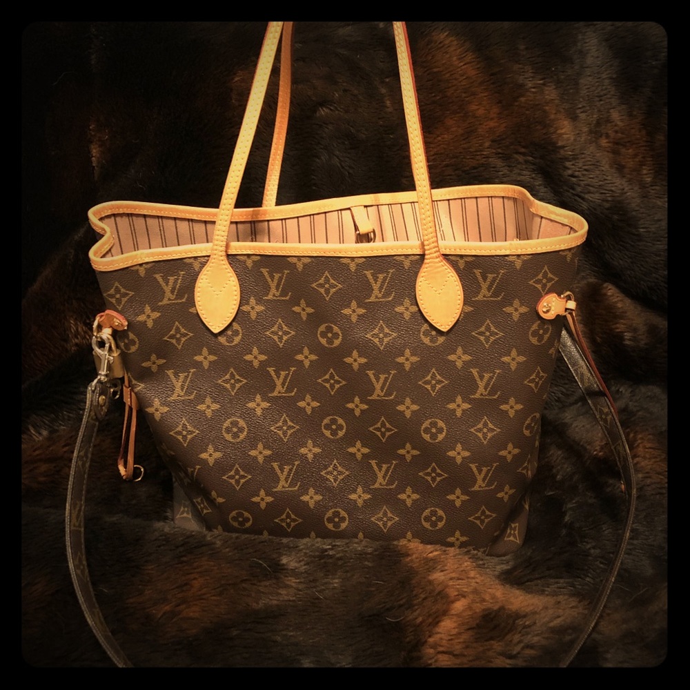 Louis Vuitton NEVERFULL with SOLDA makeup bag